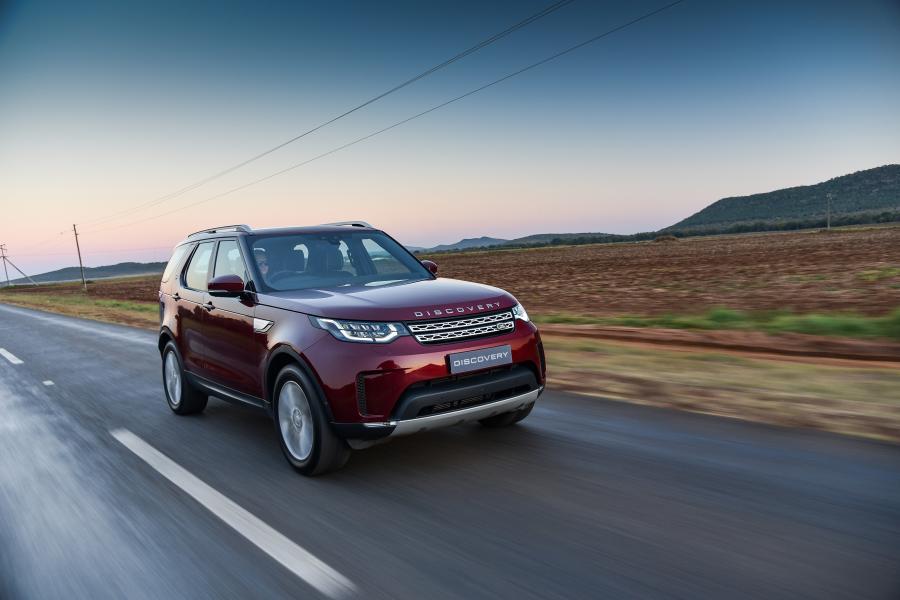  Land Rover Discovery HSE Si6 2017 года  (ZA) (фото 2 из 8)